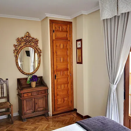 Hostal Alcántara-3